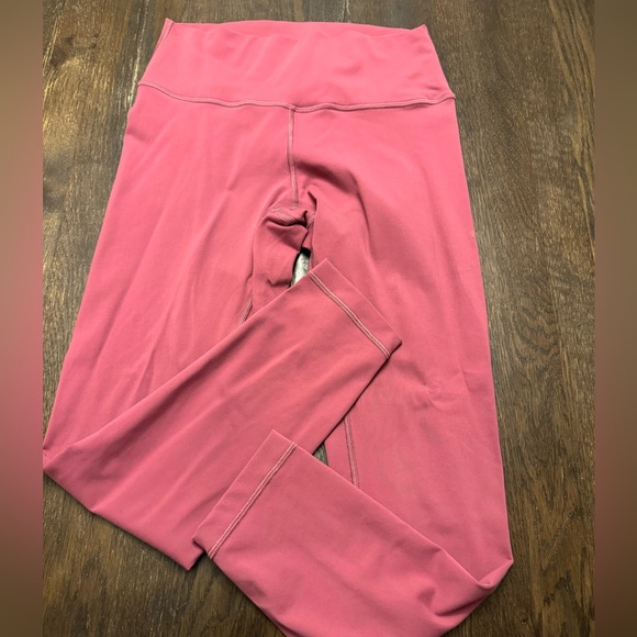 Pants - Excellent condition lululemon leggings